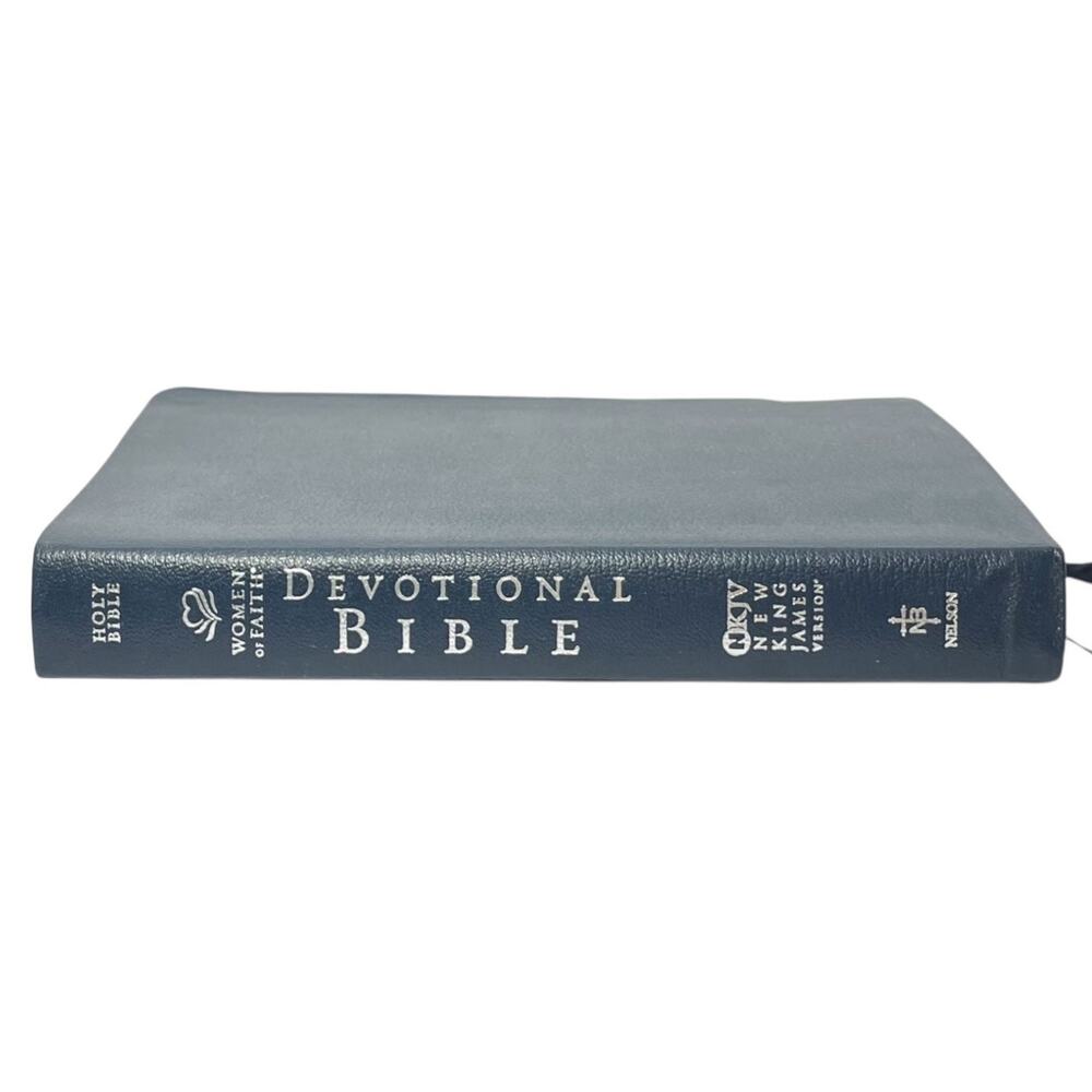 2003 Nelson Women of Faith NKJV Devotional Bible Blue Faux Leather Gold Gilt